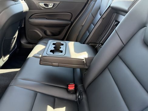 Certified 2022 Volvo S60 B5 Momentum w/ Premium Package image 15