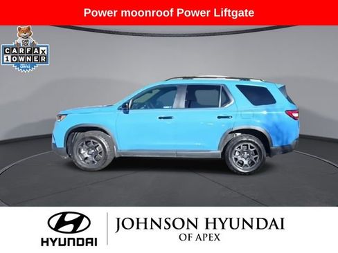 Used 2025 Honda Pilot TrailSport image 5