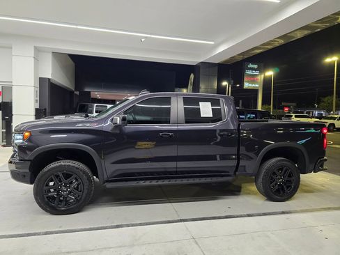 Used 2024 Chevrolet Silverado 1500 ZR2 AWD/4WD image 3