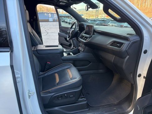 Used 2022 GMC Yukon AT4 w/ Max Trailering Package image 19