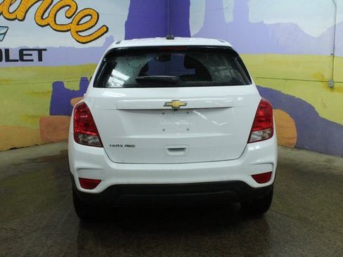 Used 2020 Chevrolet Trax LS w/ LPO, Cargo Package image 7