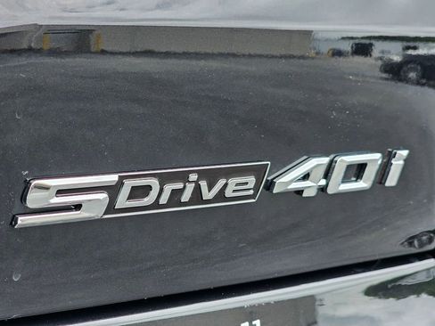 Used 2026 BMW X5 sDrive40i w/ Parking Assistance Package image 12