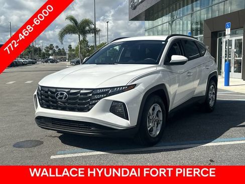 Used 2024 Hyundai Tucson SEL FWD image 2