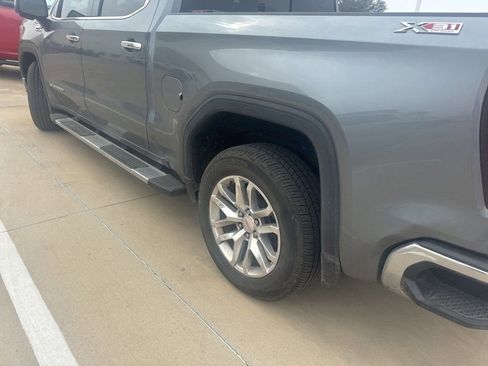 Used 2020 GMC Sierra 1500 SLT image 21