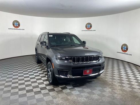 New 2025 Jeep Grand Cherokee L Limited w/ Trailer Tow Package AWD/4WD image 17
