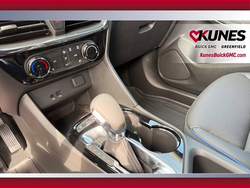 New 2026 Buick Encore GX Sport Touring w/ Comfort Package AWD/4WD image 21