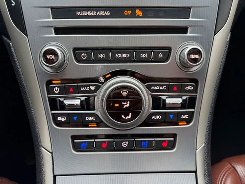 Used 2017 Lincoln MKZ Reserve w/ Technology Package FWD image 17