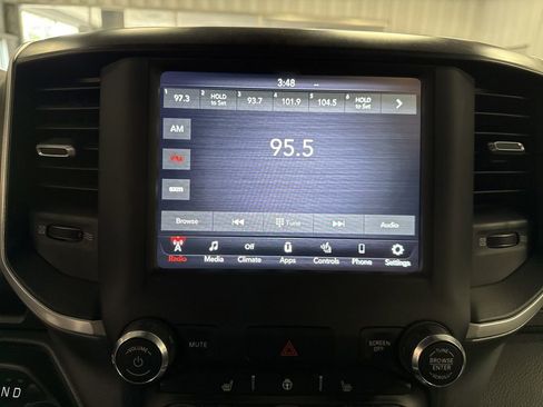 Used 2021 RAM 1500 Big Horn AWD/4WD image 23