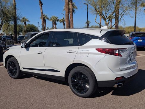 New 2026 Acura RDX SH-AWD image 4