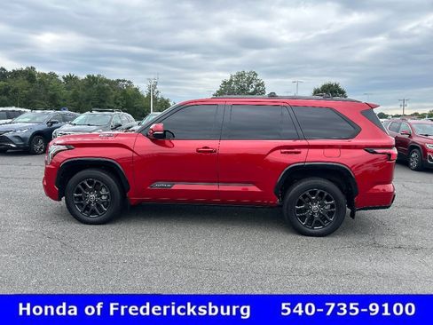 Used 2023 Toyota Sequoia Platinum AWD/4WD image 3