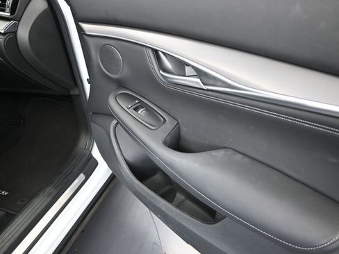 Certified 2024 INFINITI QX55 Luxe w/ Cargo Package image 23