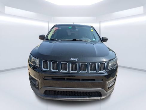 Used 2018 Jeep Compass Sport FWD image 8