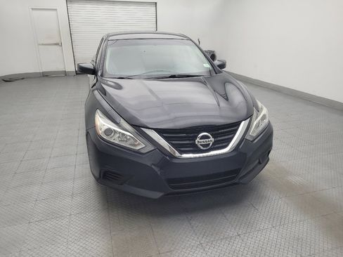 Used 2018 Nissan Altima 2.5 S w/ S Convenience Package FWD image 14