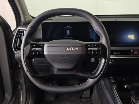Used 2026 Kia Sorento EX image 10