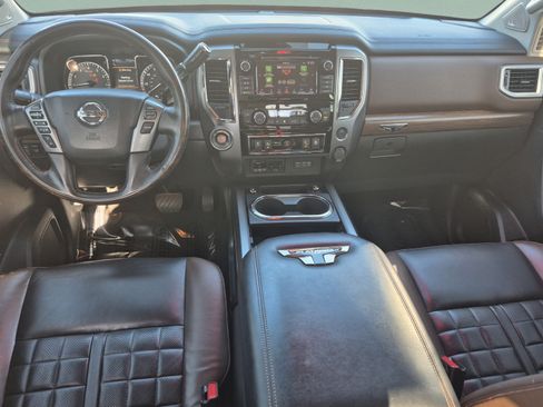 Used 2019 Nissan Titan Platinum Reserve RWD image 24