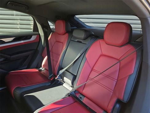 New 2026 Porsche Cayenne Coupe image 16