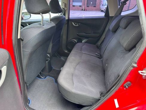 Used 2013 Honda Fit Sport image 17