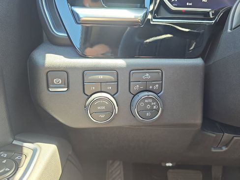 New 2026 Chevrolet Silverado 3500 LT w/ Convenience Package AWD/4WD image 25