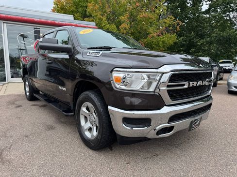 Used 2019 RAM 1500 Tradesman AWD/4WD image 2
