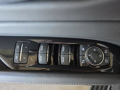 Certified 2023 Cadillac Escalade Sport Platinum w/ LPO, ONYX Package AWD/4WD image 31