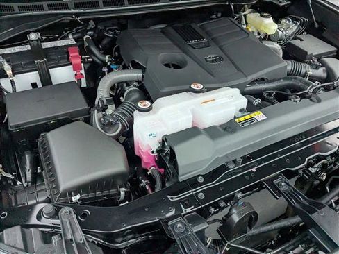 New 2026 Toyota Tundra SR5 image 16