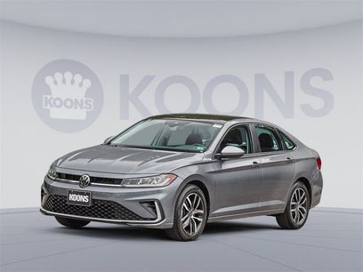 Used 2025 Volkswagen Jetta SE