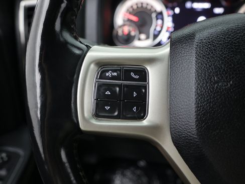 Used 2018 RAM 2500 Laramie w/ Sport Appearance Group AWD/4WD image 23