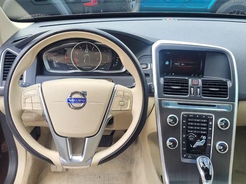Used 2016 Volvo XC60 T5 Premier AWD/4WD image 16