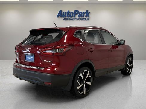 Used 2022 Nissan Rogue Sport SL image 7