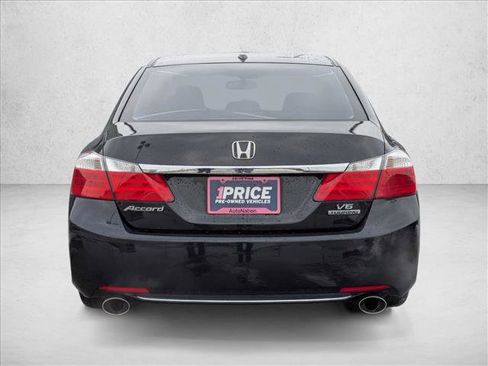 Used 2013 Honda Accord Touring image 6