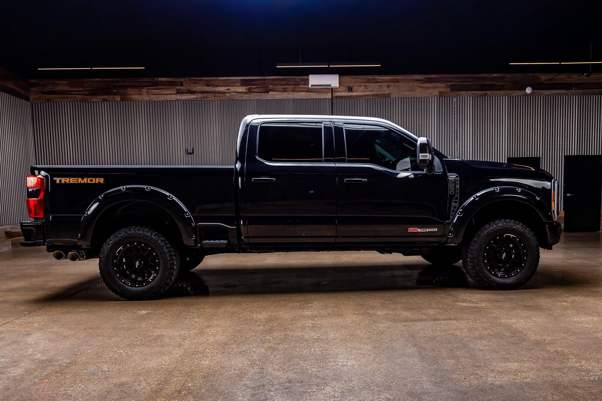 Used 2023 Ford F250 Lariat w/ Lariat Ultimate Package AWD/4WD image 10