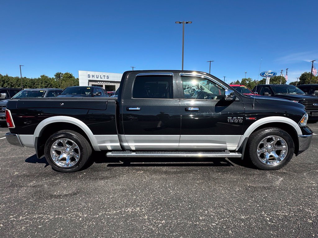 Used 2016 RAM 1500 Laramie w/ Cold Weather Group AWD/4WD image 4