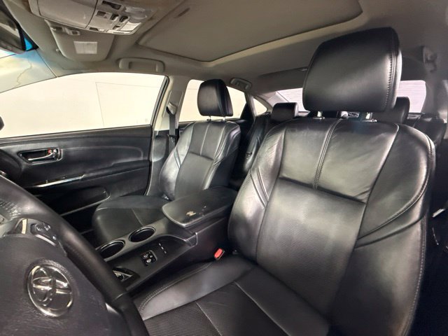 Used 2016 Toyota Avalon Limited w/ Toyota Safety Sense Package FWD image 18