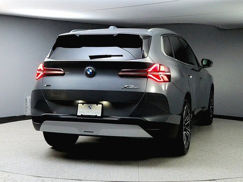 Used 2025 BMW X3 xDrive30i w/ Premium Package image 6