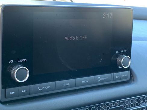 Used 2025 Honda HR-V LX image 21