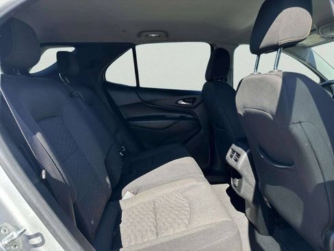 Used 2020 Chevrolet Equinox LT AWD/4WD image 17