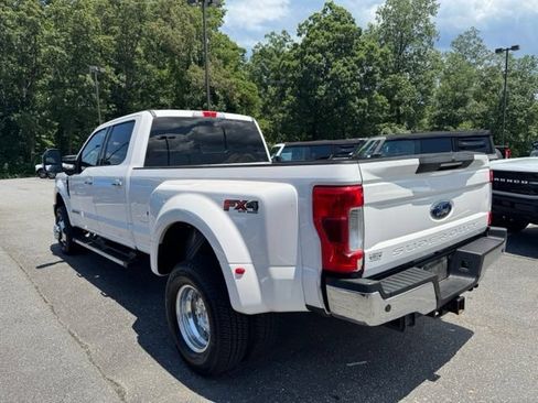Used 2019 Ford F350 Lariat w/ Lariat Ultimate Package AWD/4WD image 6