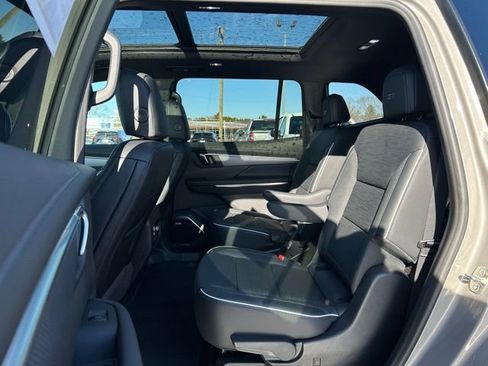 New 2026 Buick Enclave Sport Touring w/ Power Package image 21