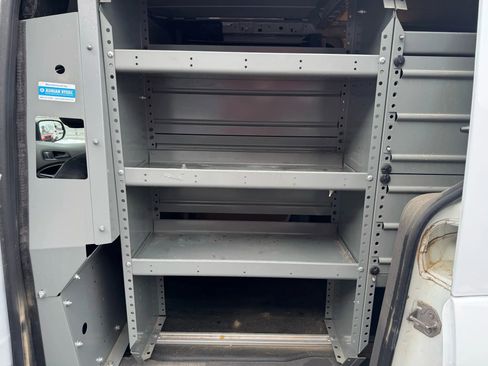 Used 2020 Ford Transit Connect XL image 23