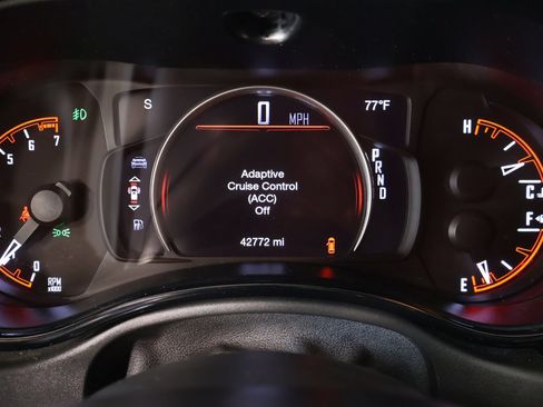 Used 2023 Dodge Durango GT AWD/4WD image 4