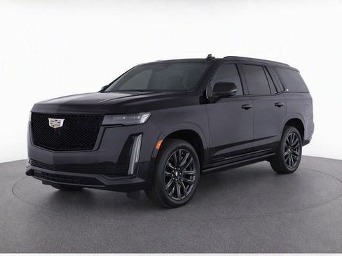 Used 2024 Cadillac Escalade Sport AWD/4WD image 7