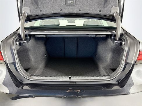 Used 2025 BMW 530i 530i image 28