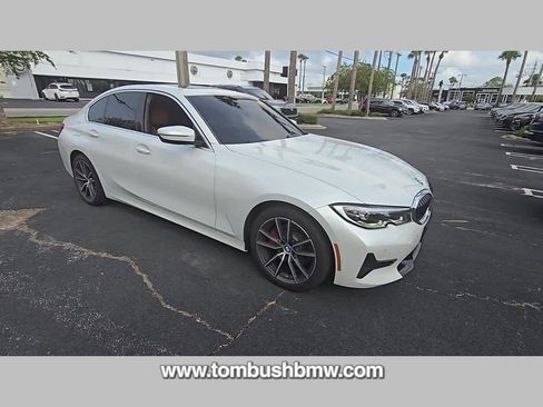 Used 2019 BMW 330i Sedan w/ Premium Package image 34