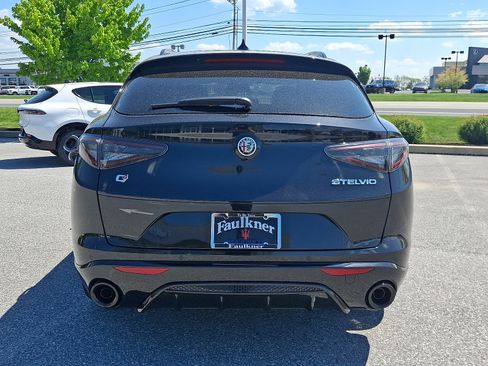 New 2026 Alfa Romeo Stelvio Sprint AWD/4WD image 6