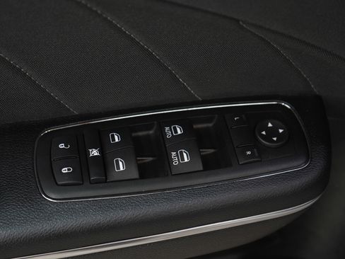 Used 2015 Dodge Charger SXT w/ Rallye Group image 20