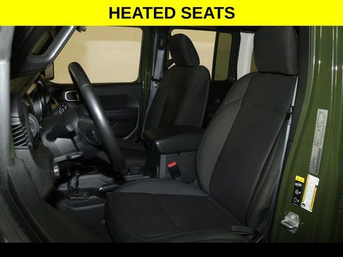 Used 2022 Jeep Wrangler Unlimited Sport AWD/4WD image 3