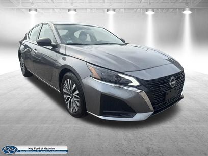 Used 2024 Nissan Altima 2.5 SV