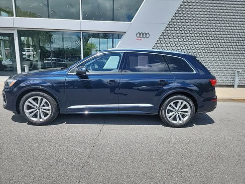 Used 2025 Audi Q7 3.0T Prestige w/ Prestige Package AWD/4WD image 3