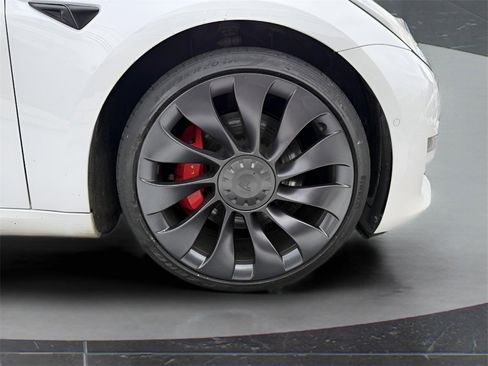Used 2021 Tesla Model 3 Performance image 13