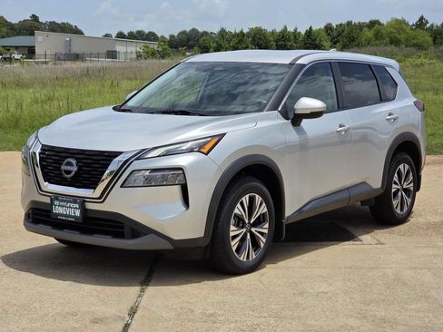 Used 2022 Nissan Rogue SV FWD image 3